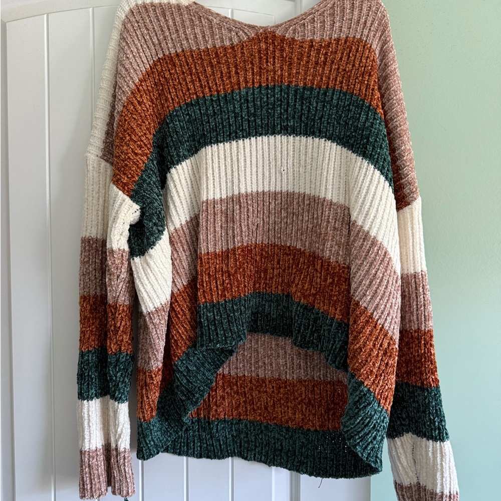 ANDREE BY UNIT Cream and Brown Crew Neck Sweater with Color-Block Design